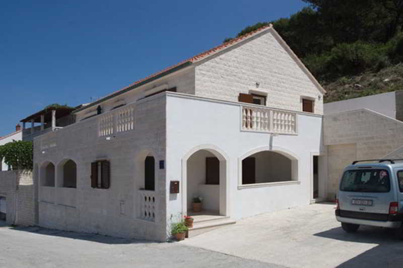 Villa Pucisca Eksteriør billede